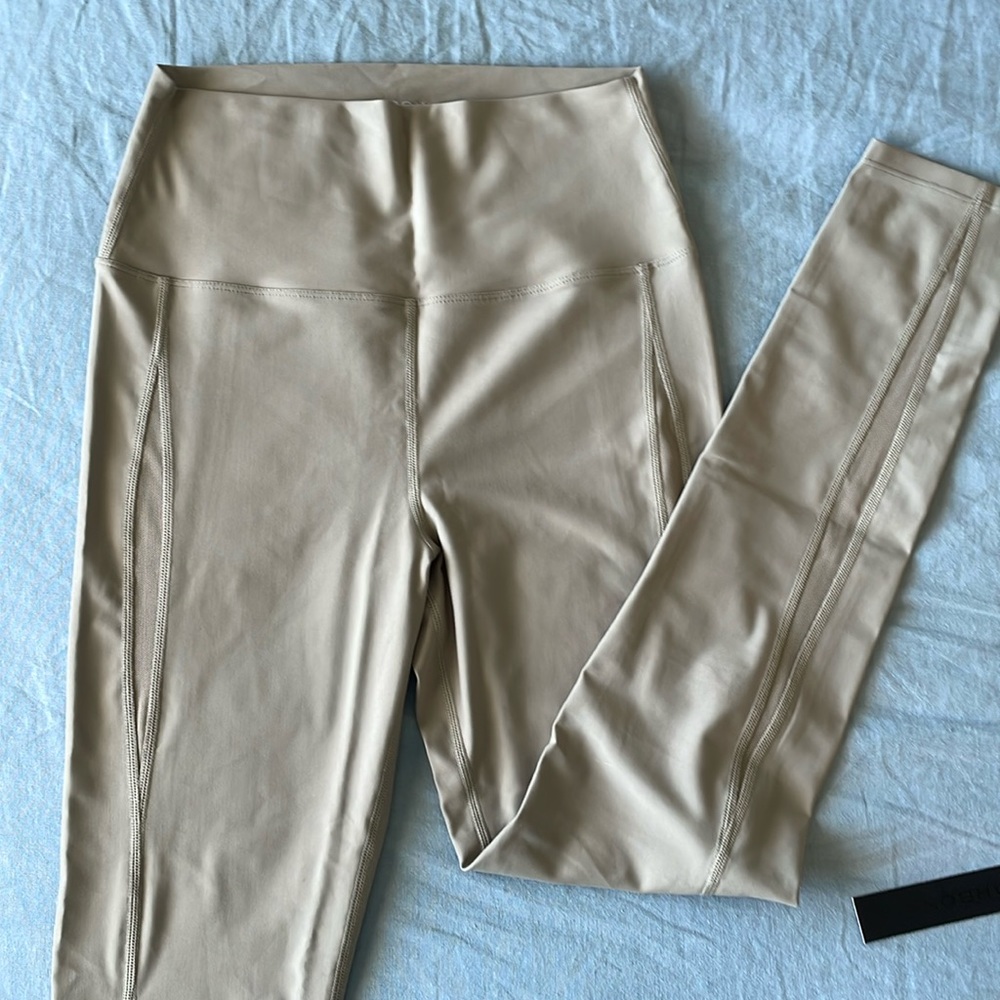 Carbon38 leggings